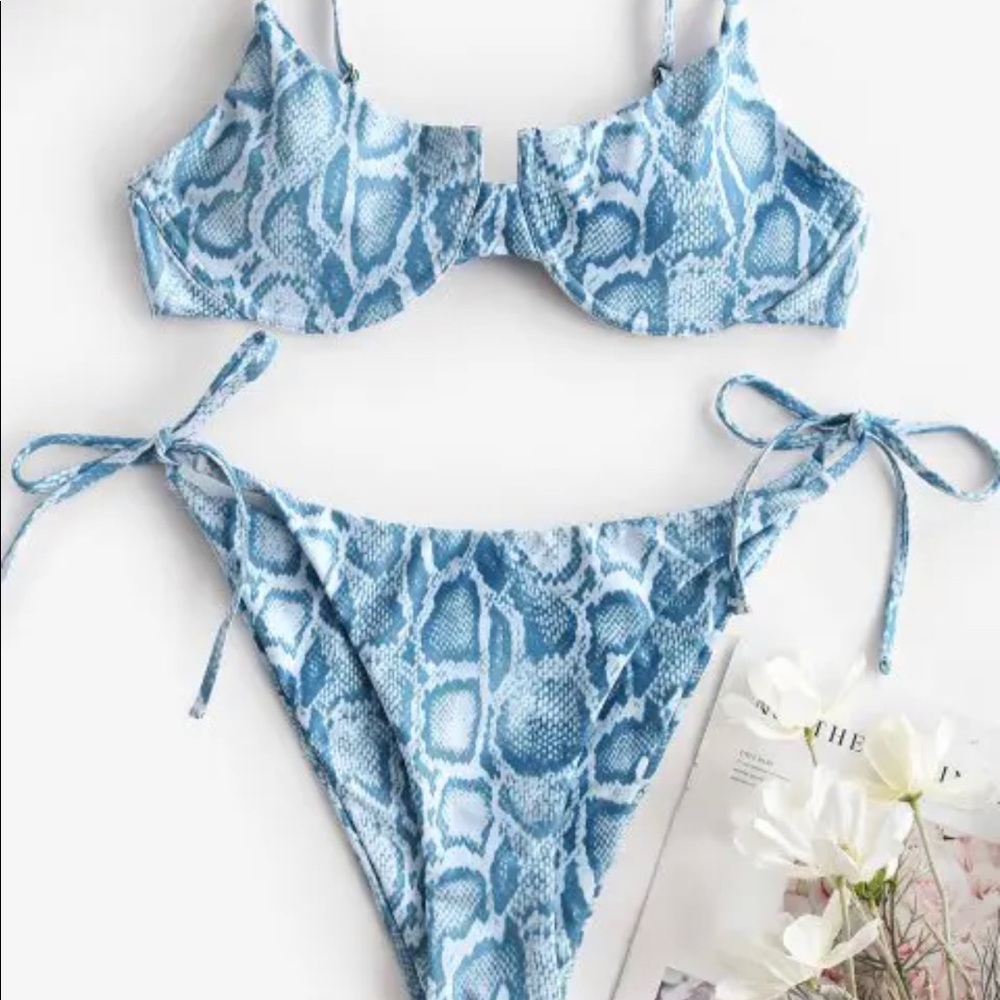 Zaful Snake print bikini